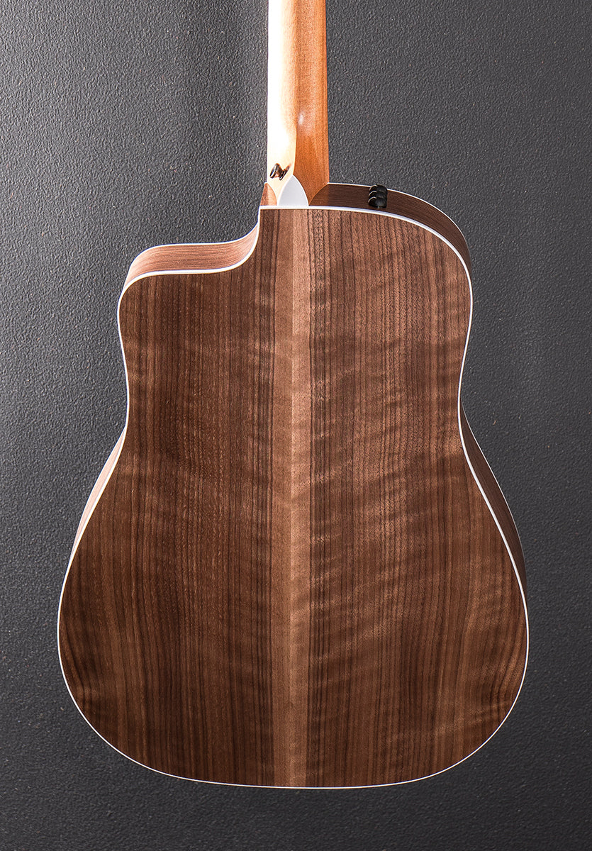 210CE Walnut - Image 4
