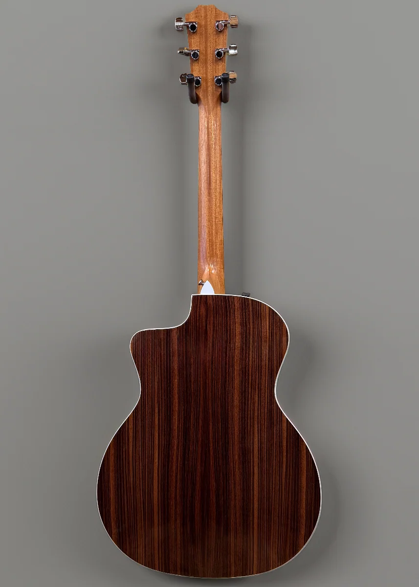 USED 214ce DLX '18 - Image 5