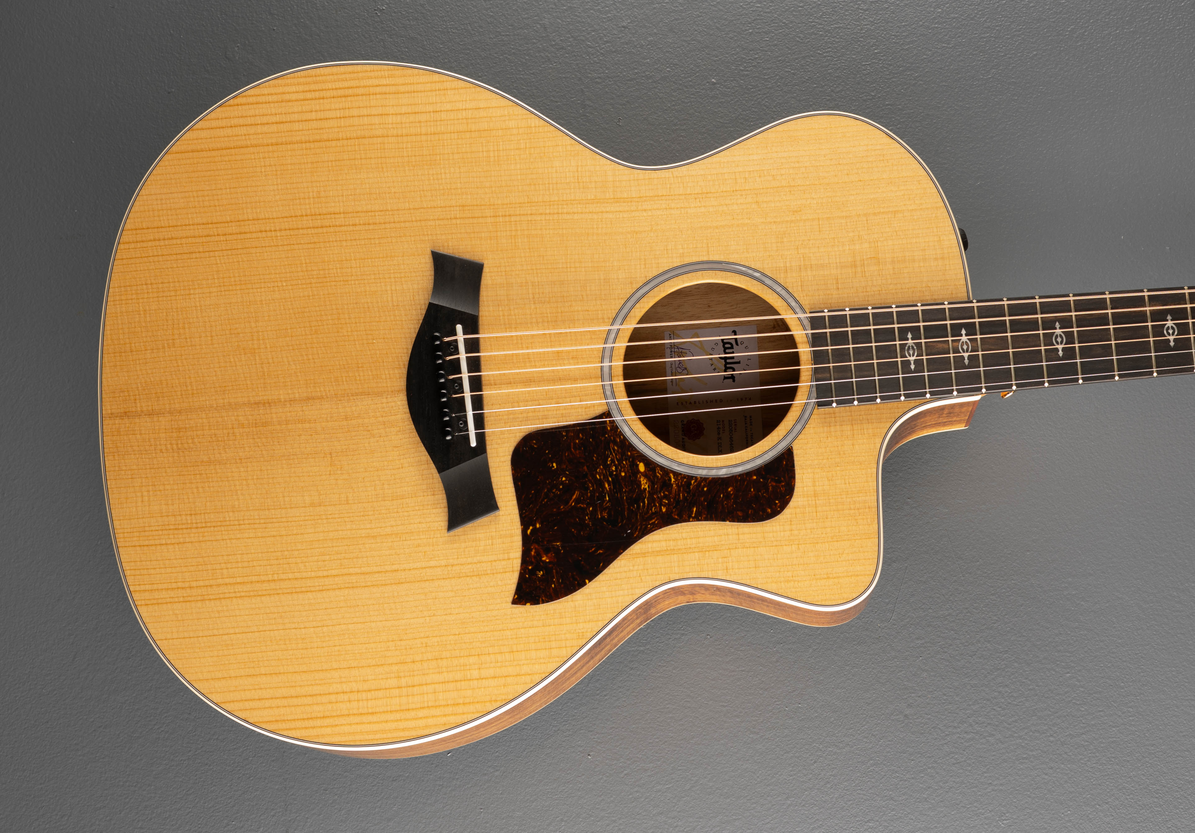Used 214CE-K DLX, '26