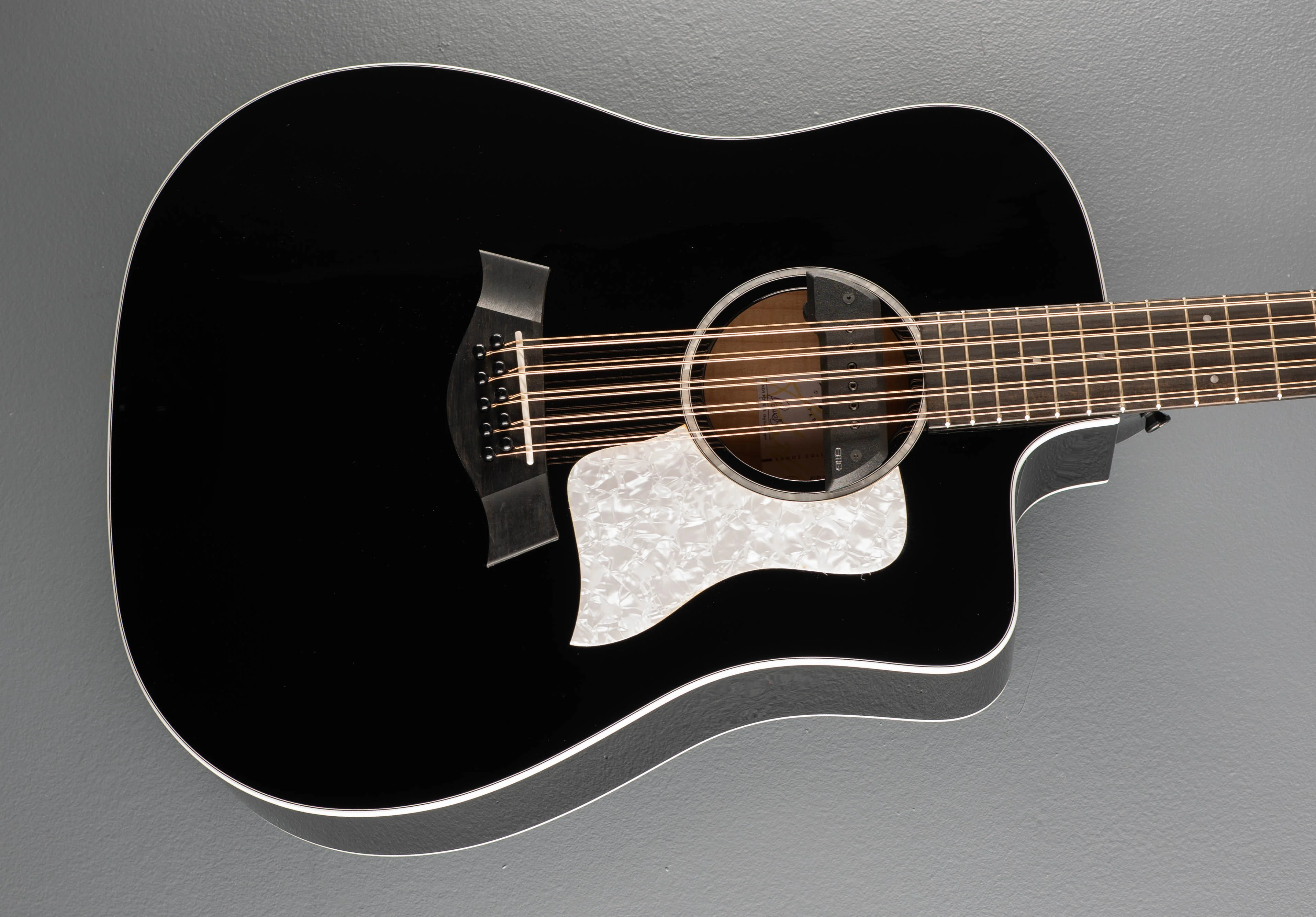 Used 250CE Plus BLK Bajo Quinto, '26