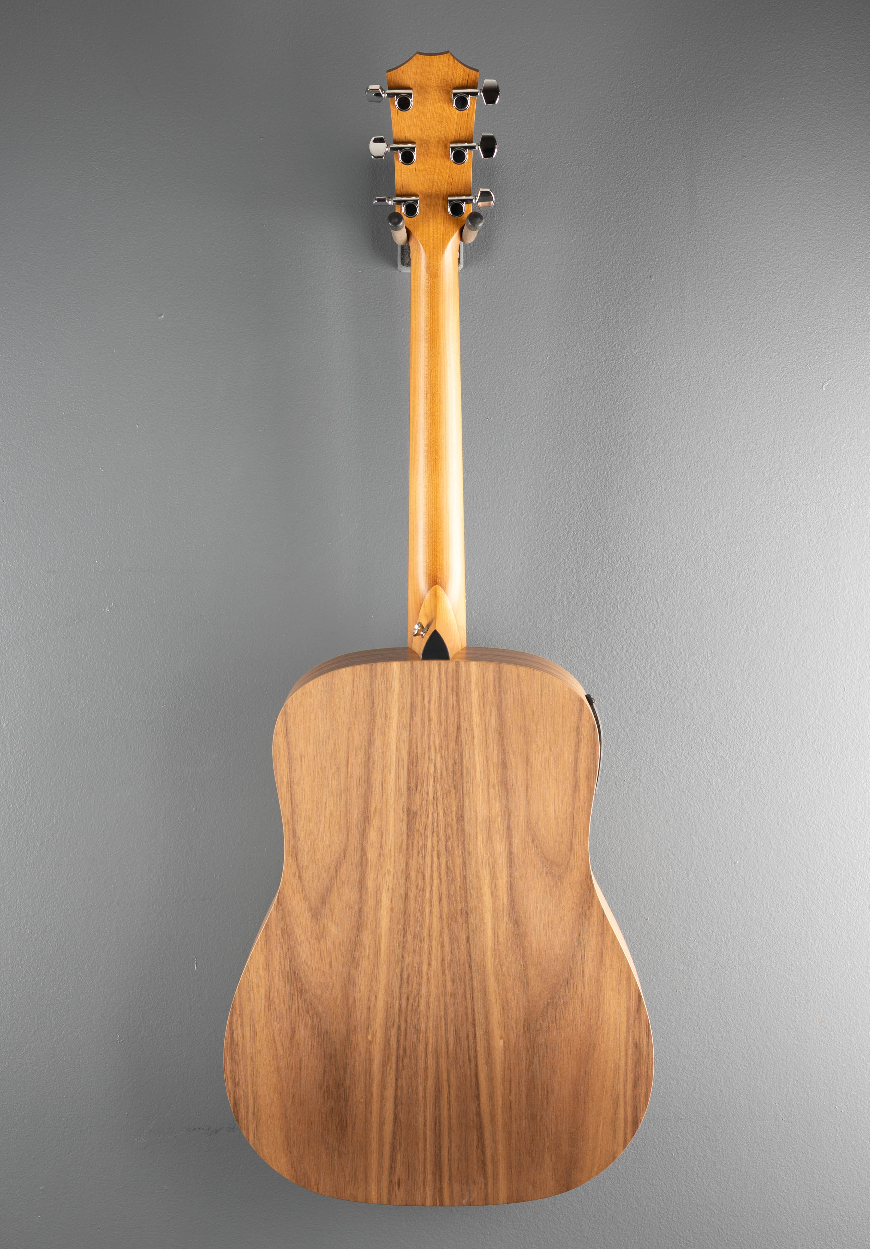 Used Academy 10E '25 - Image 5