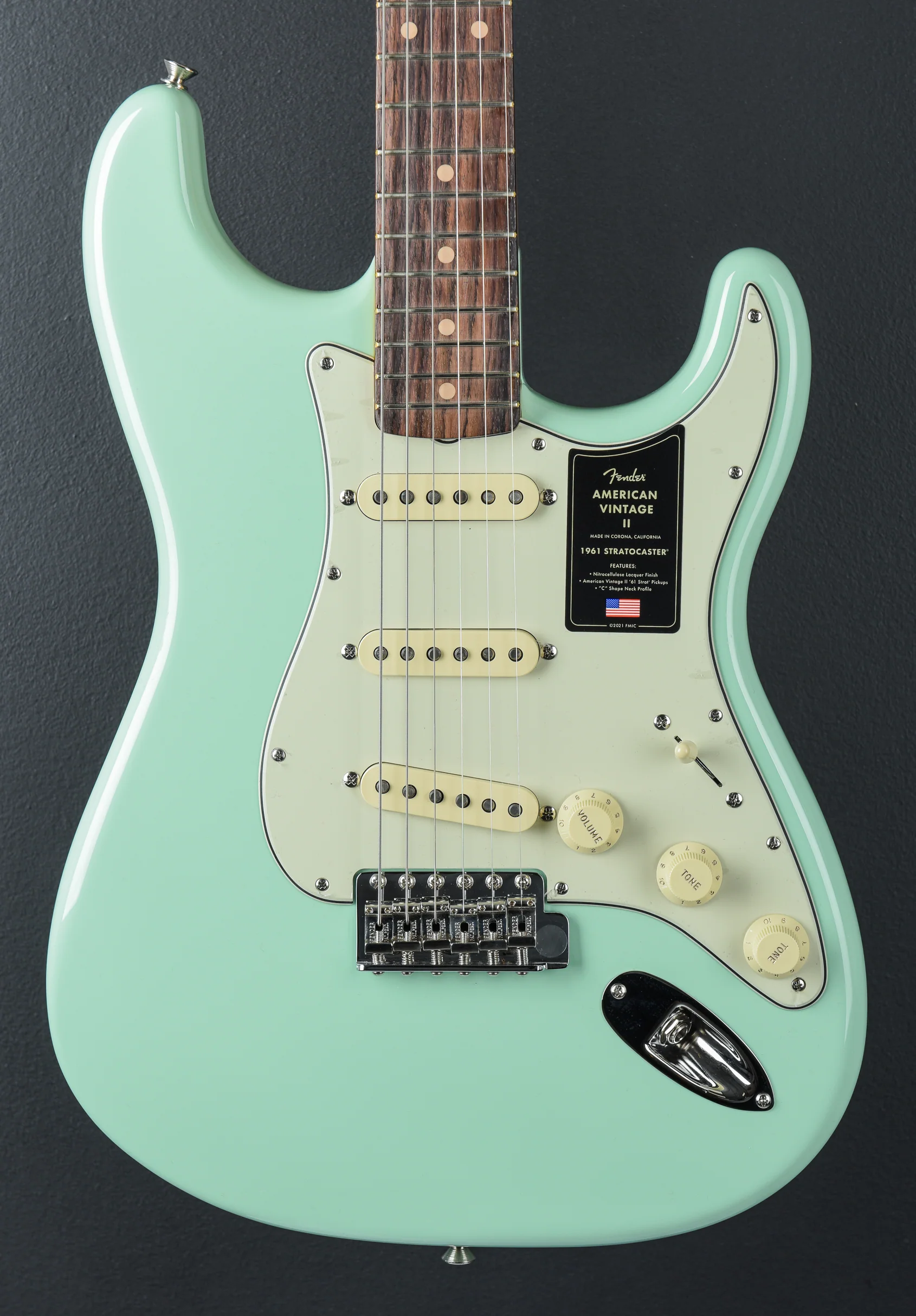 American Vintage II 1961 Stratocaster - Surf Green - Image 2