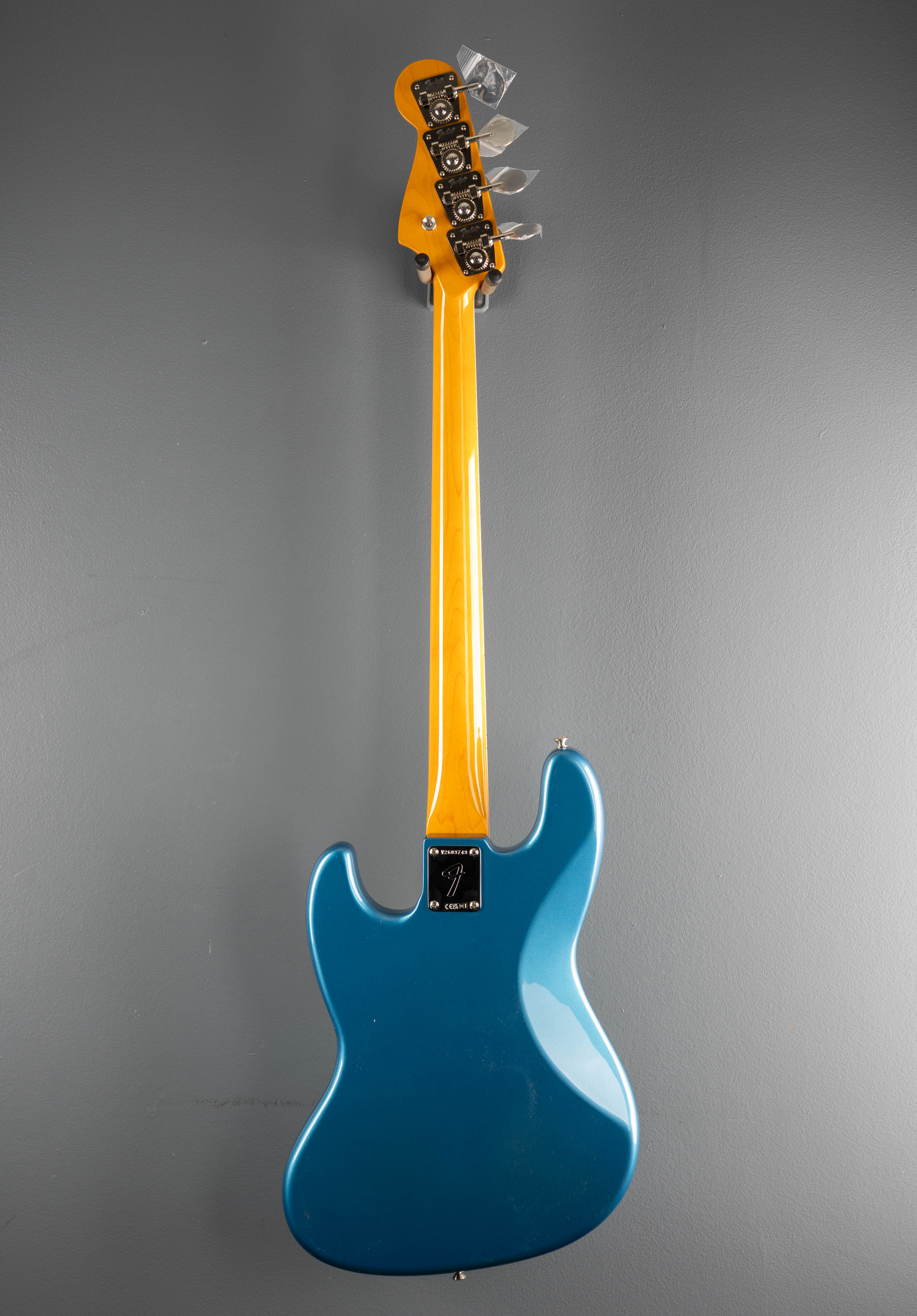 American Vintage II 1966 Jazz Bass - Lake Placid Blue - Image 5