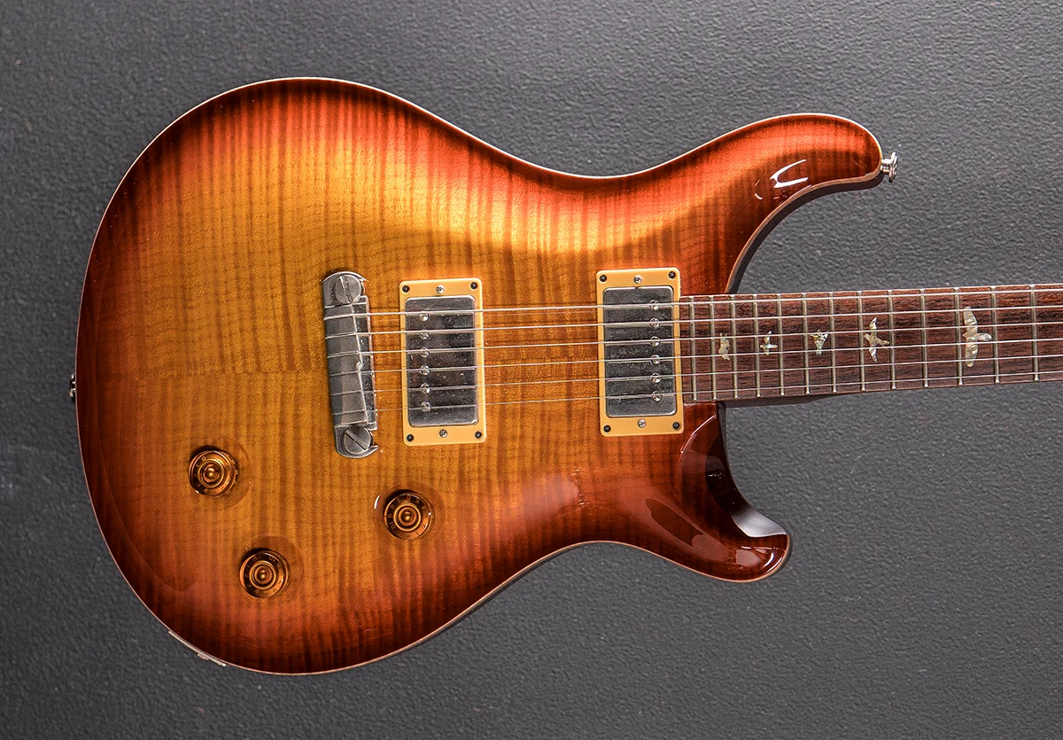 Custom 22 Stoptail 10 Top '03