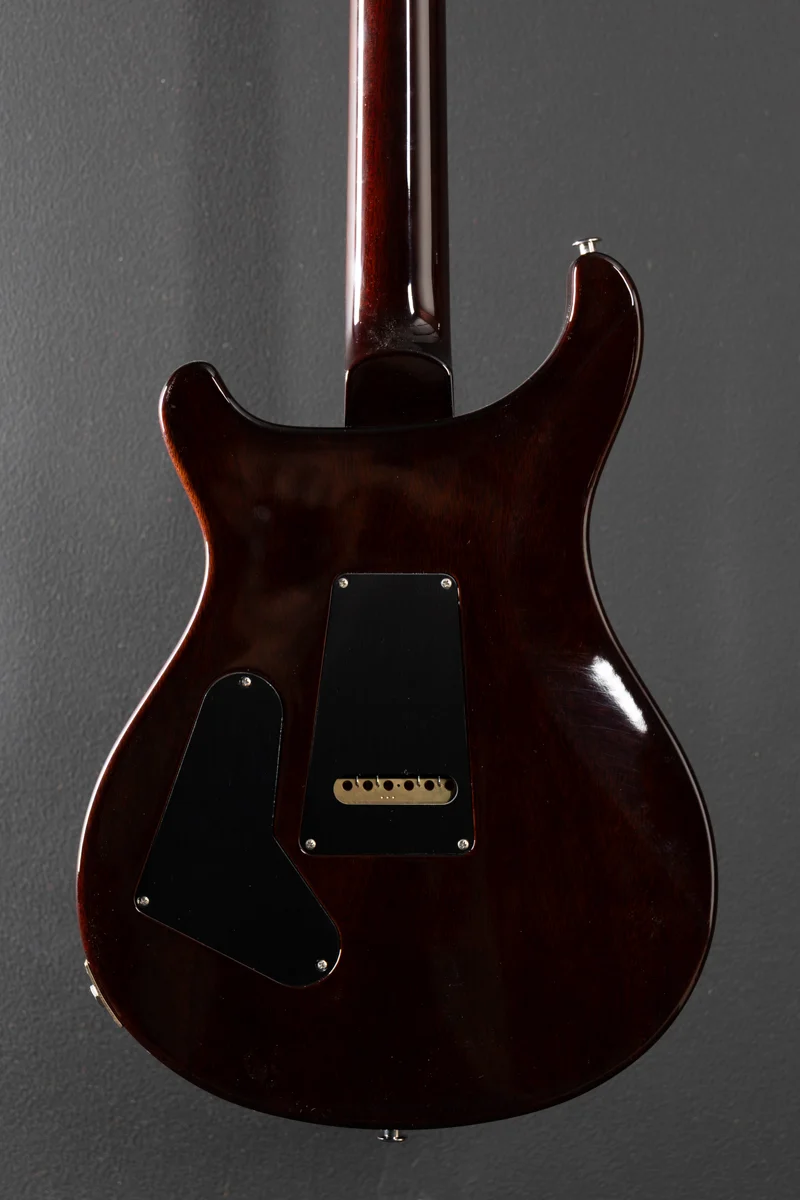 Custom 24 '25 - Image 3