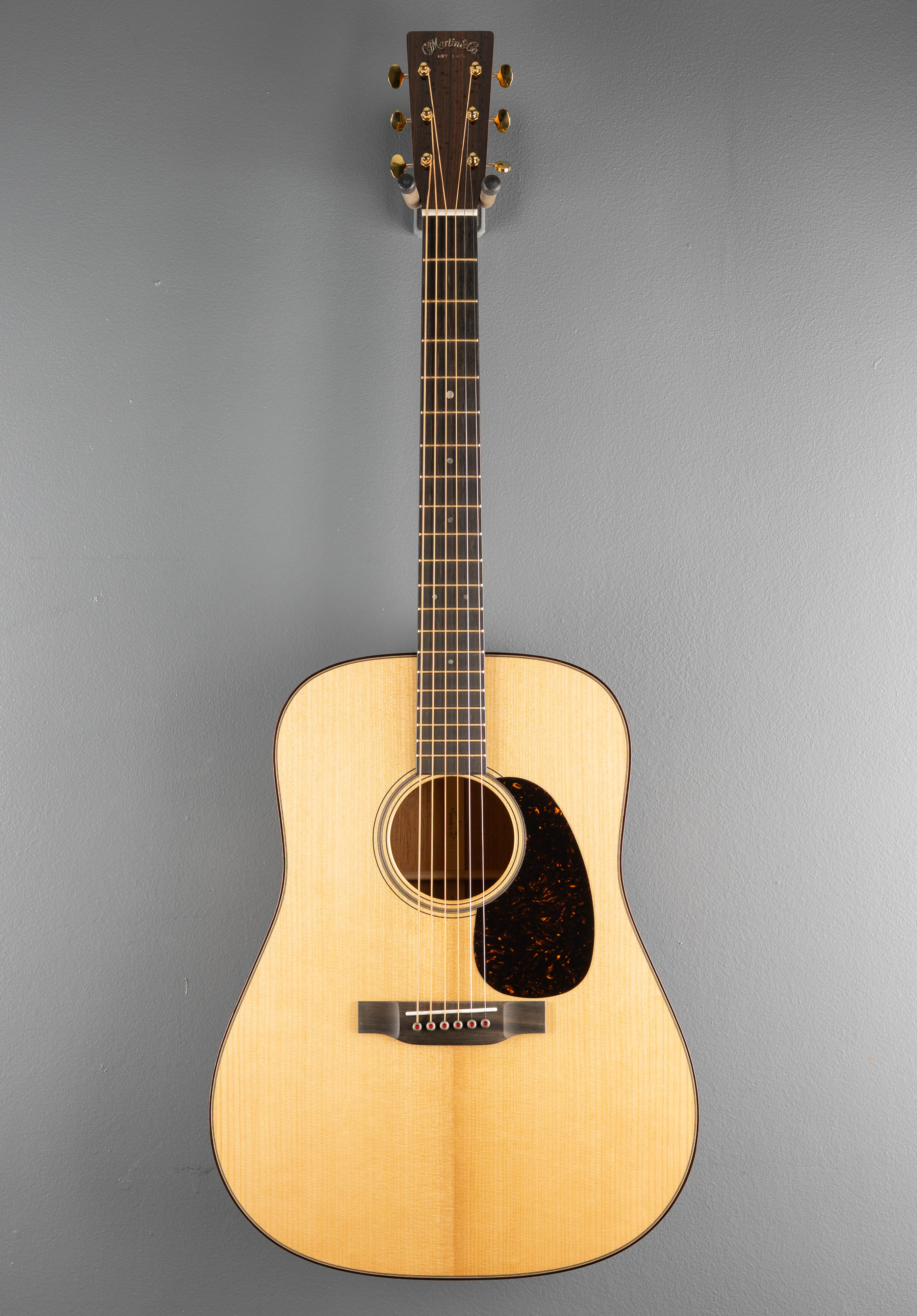 D-18 Modern Deluxe - Image 3