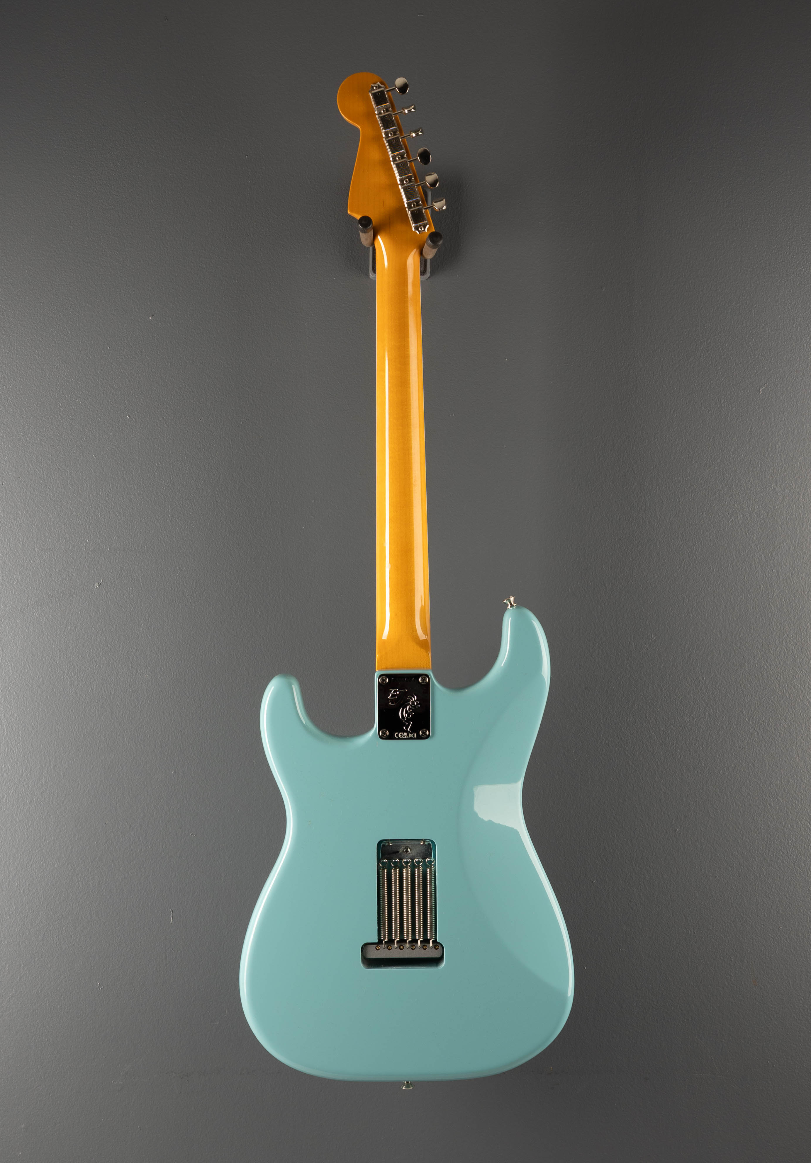 Eric Johnson Stratocaster Rosewood - Tropical Turquoise - Image 5