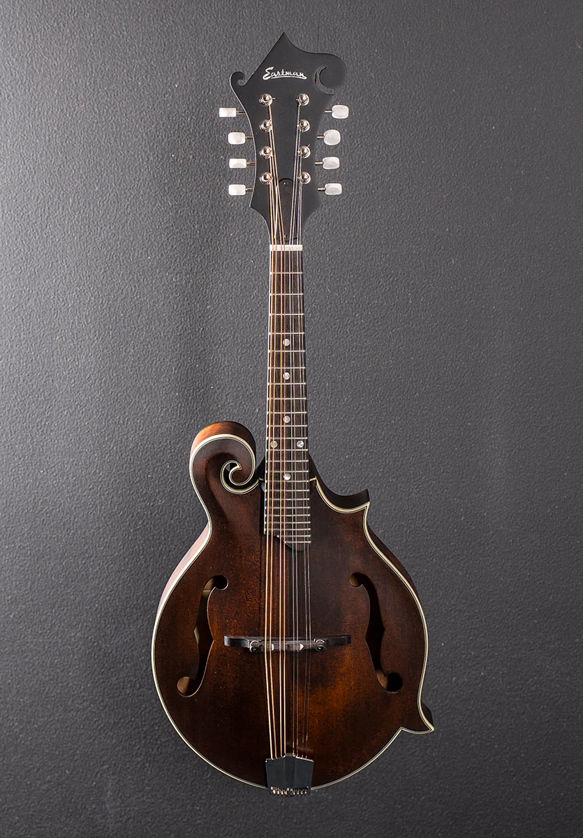 MD315-CLA Mandolin - Image 2