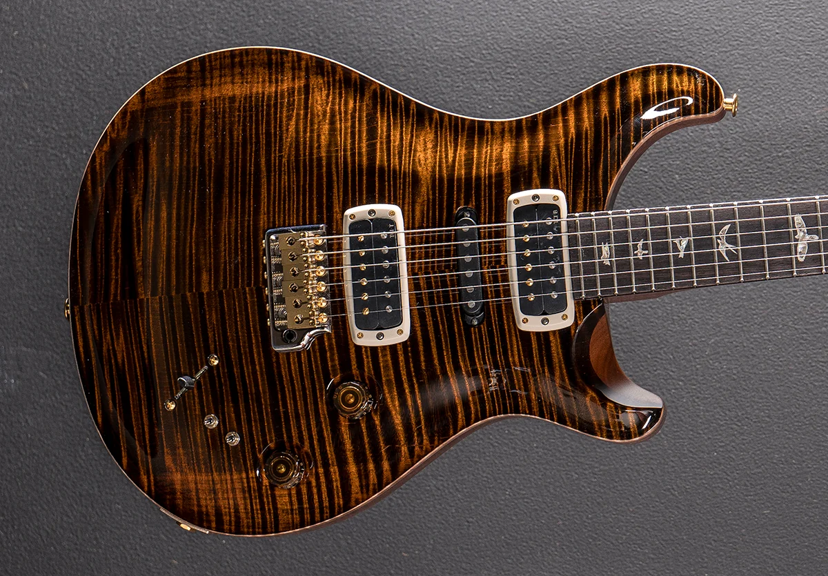 Modern Eagle V 10 Top '25