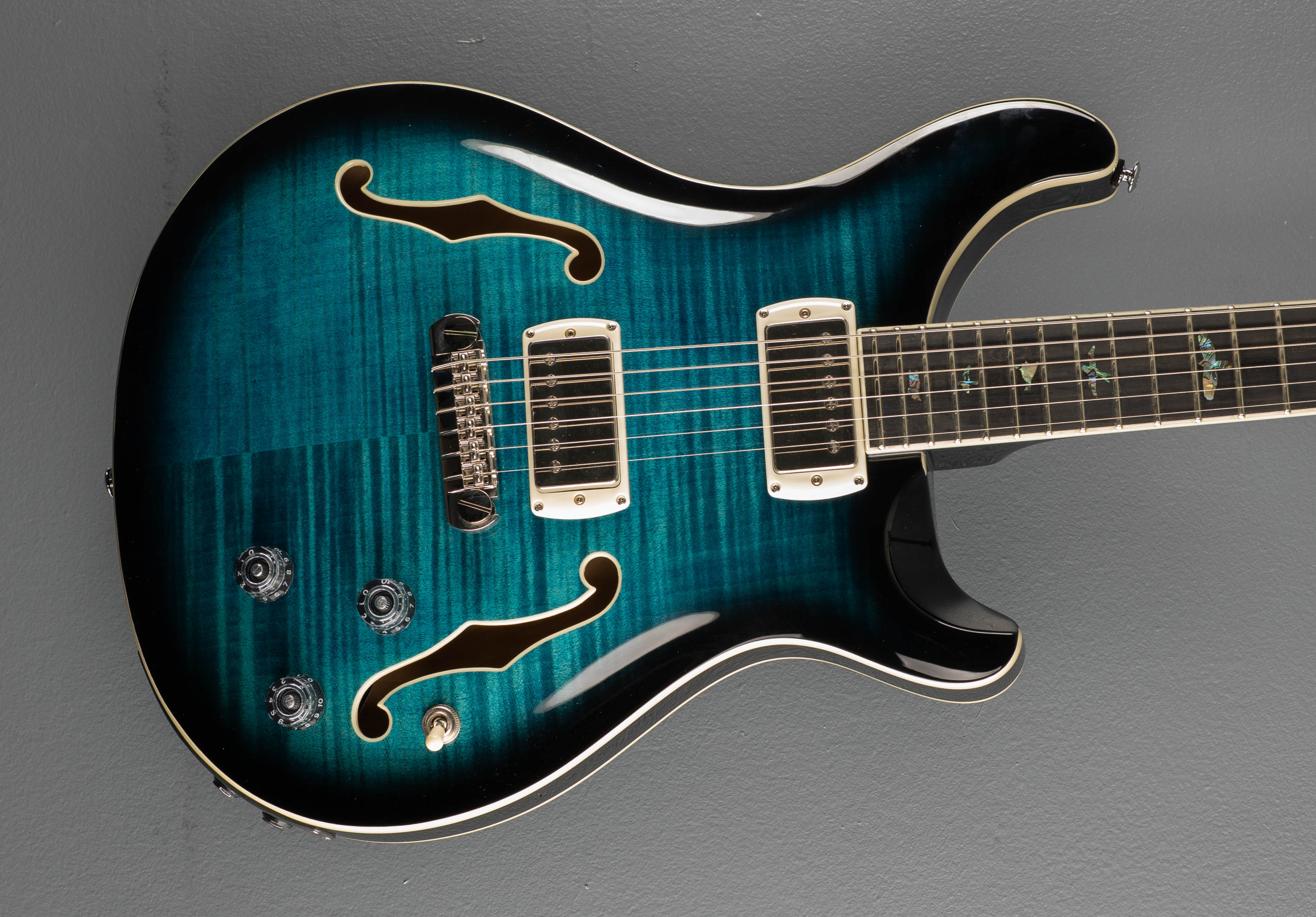 SE Hollowbody II Piezo, '25