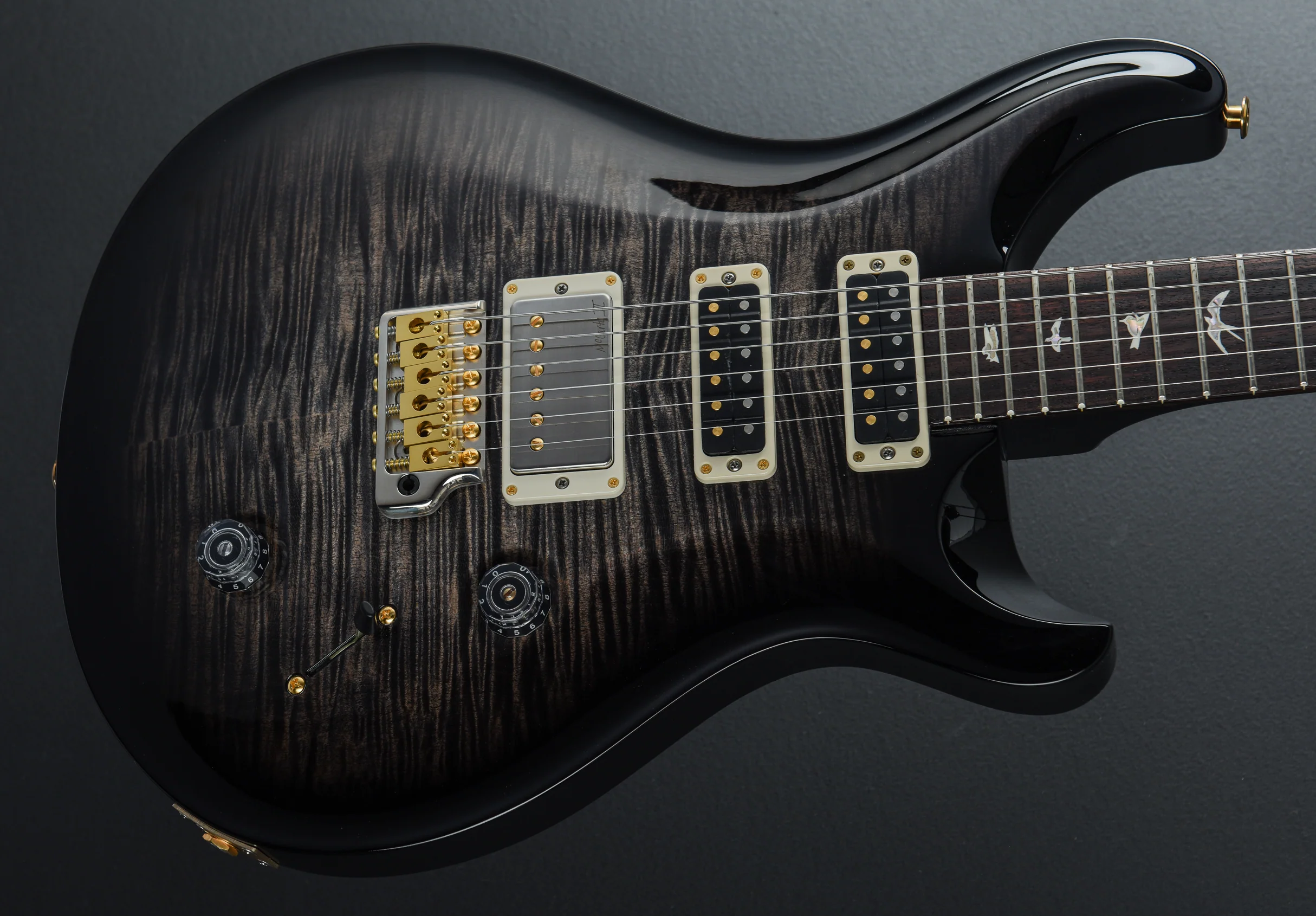 Studio 10 Top - Charcoal Burst