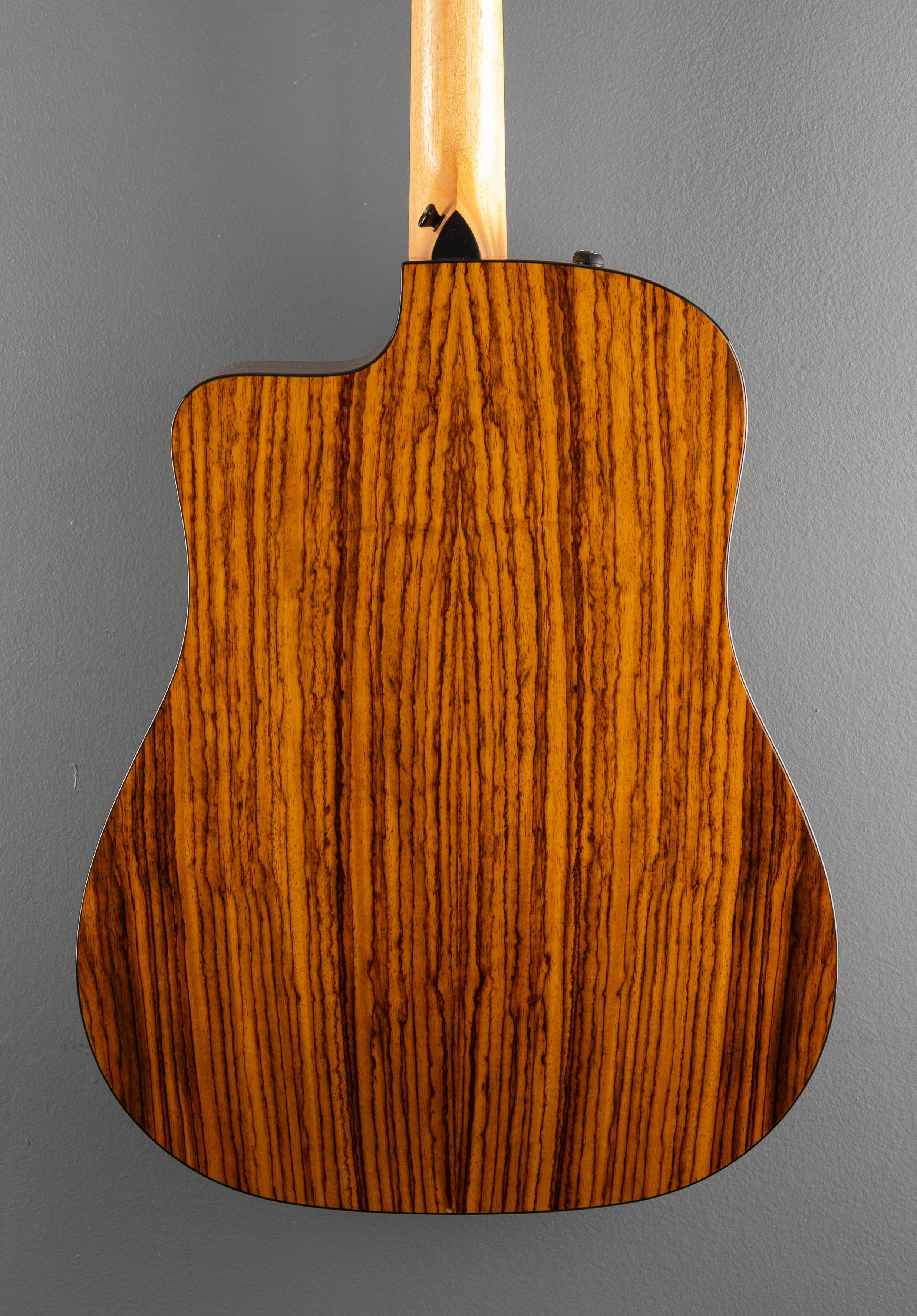 USED 210CE Plus '26 - Image 4