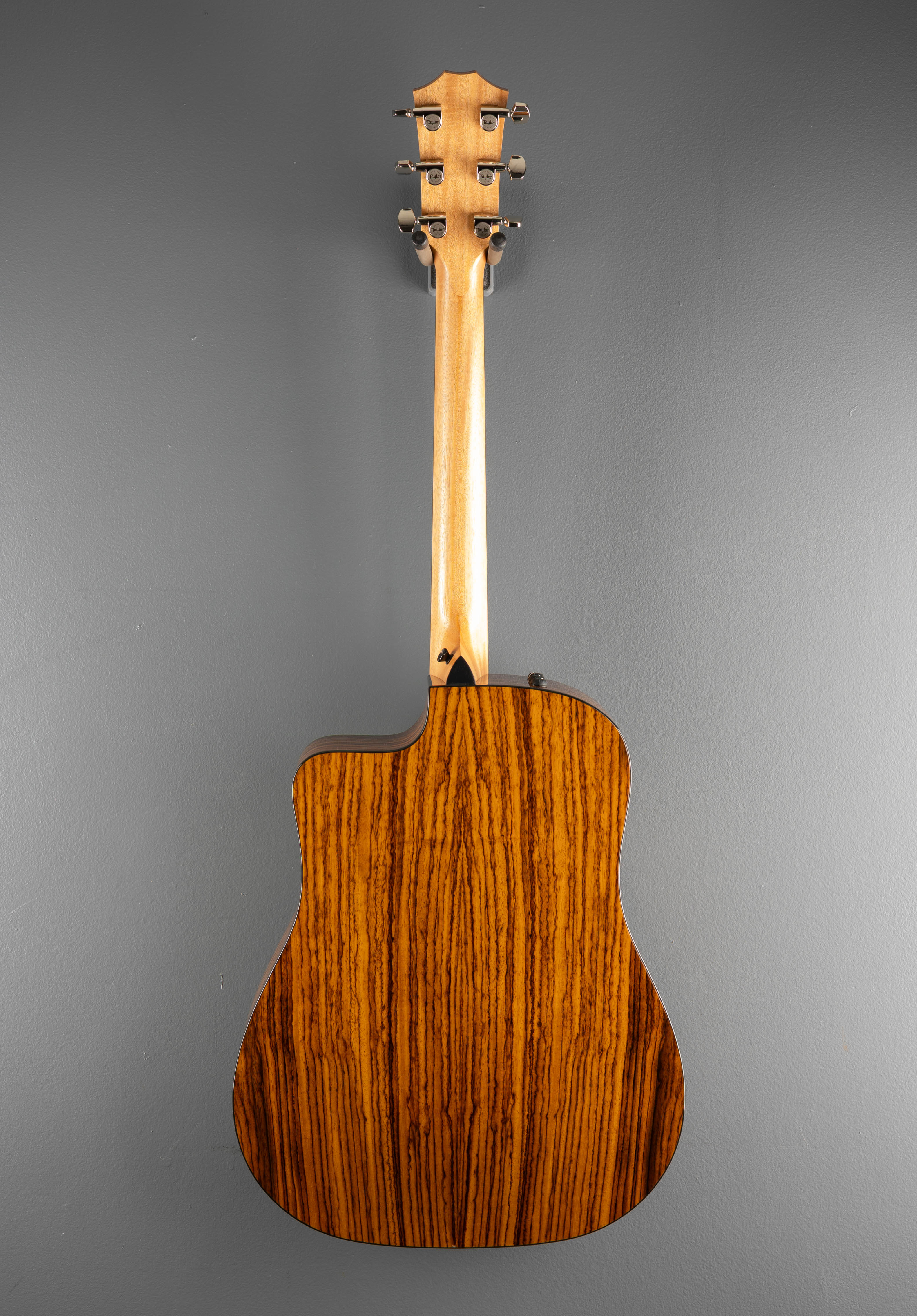 USED 210CE Plus '26 - Image 5