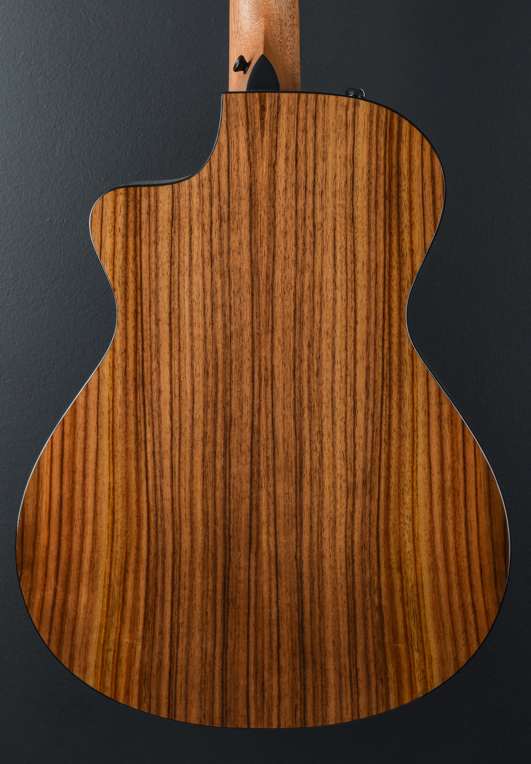 USED 212CE-N Plus '25 - Image 4