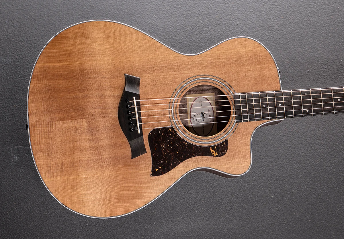 Used 212CE Walnut '26
