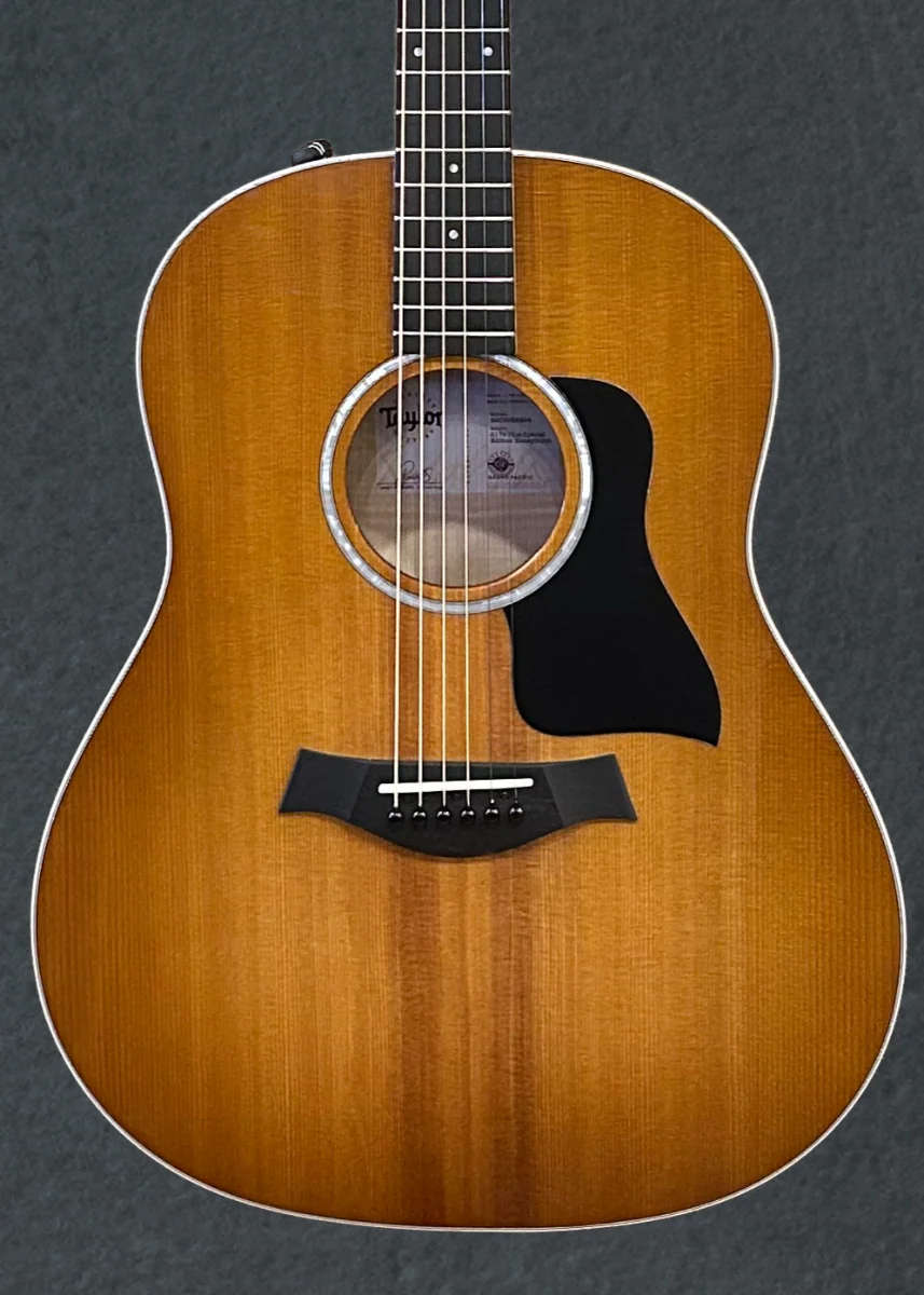 USED 217e Plus Special Edition '26 - Image 2