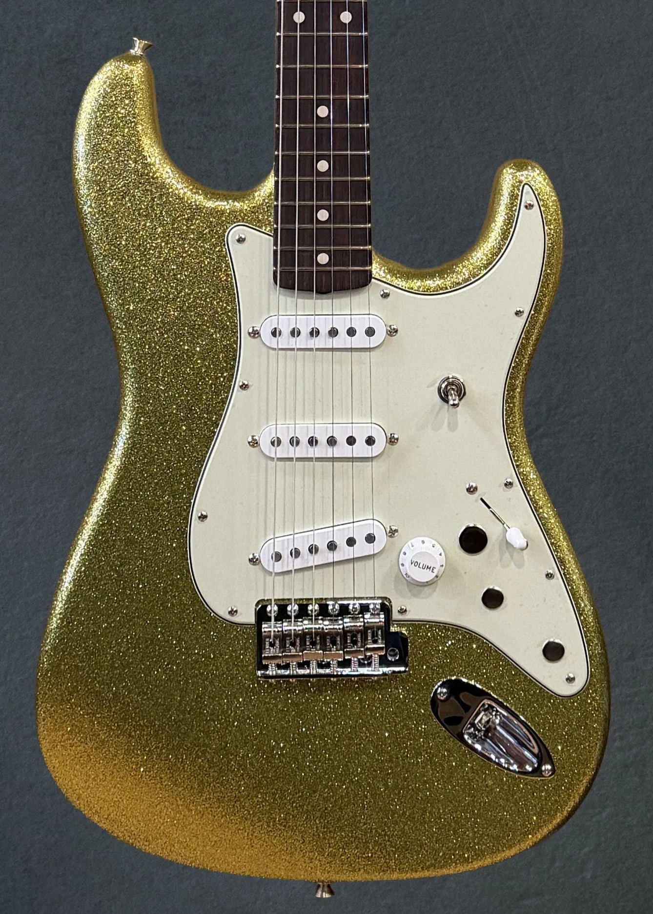 Used Dick Dale Signature Strat '23 - Image 2