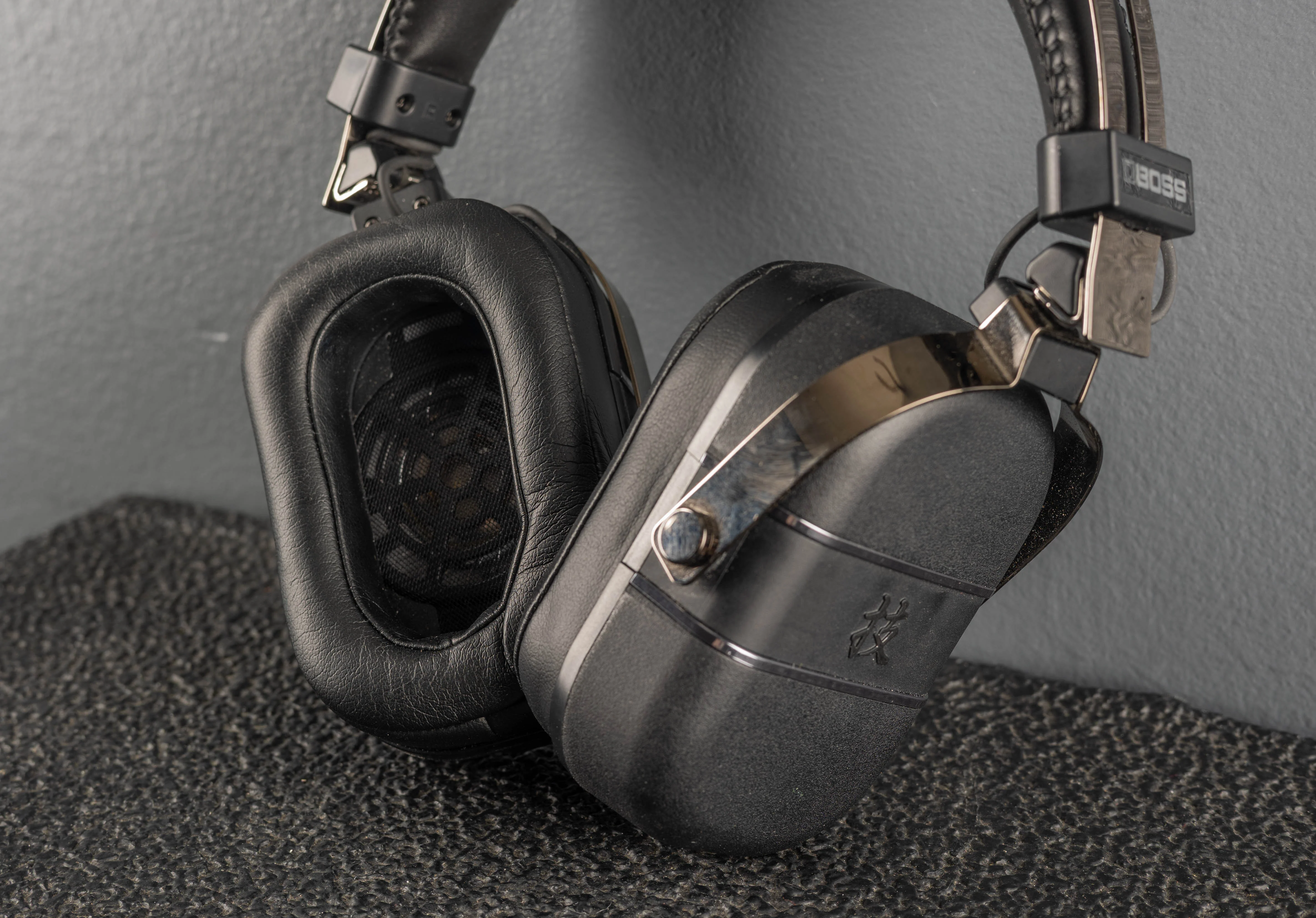 Waza-Air Bass Guitar Wireless Headphone Amp, Recent - Image 3